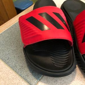 adidas bounce flip flops